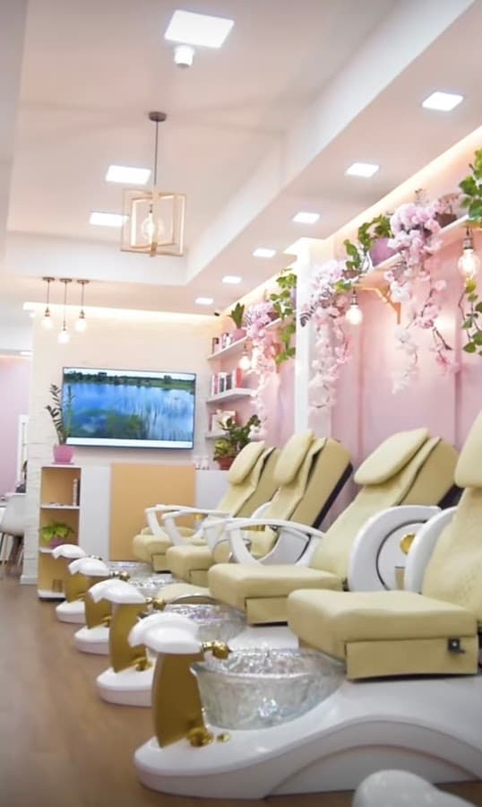 Caracas Barber Shop & Spa