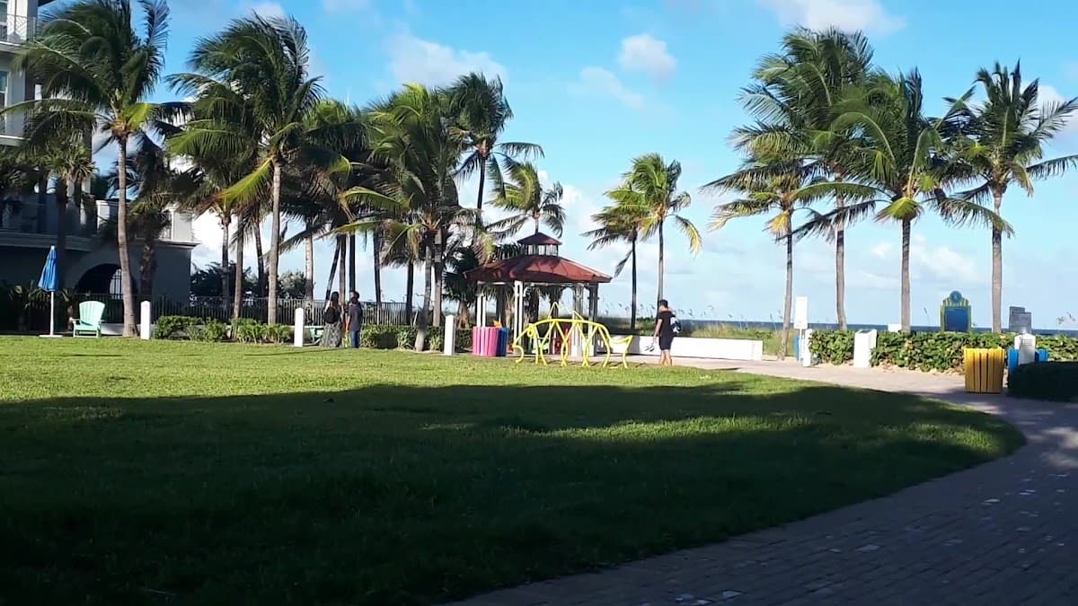 El Prado Park — foto