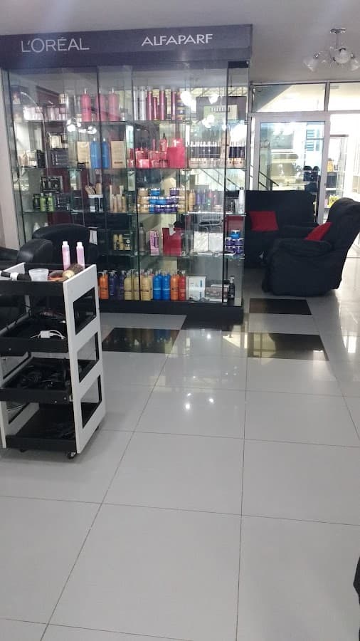 Marielit Salon