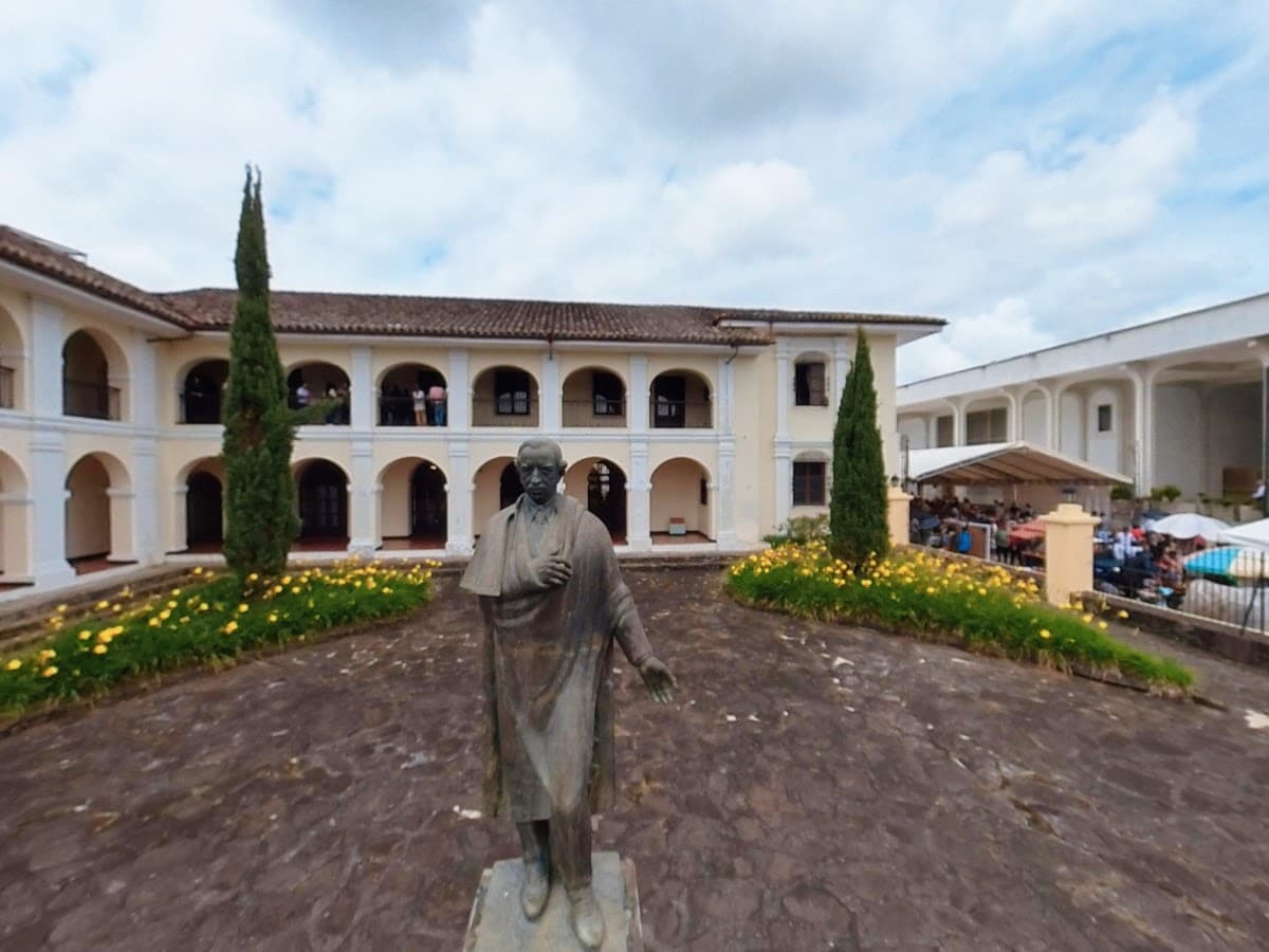 Museo Nacional Guillermo Valencia — foto