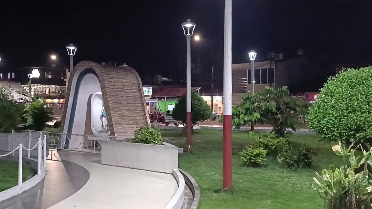 Plaza Almirante Miguel Grau — foto