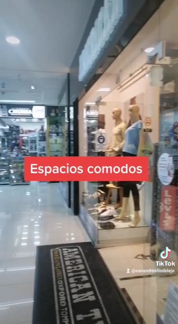 Centro Comercial en Pereira - SanAndresito del Eje — foto