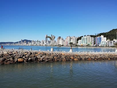 Molhe de Itapema Rio das Oliveiras