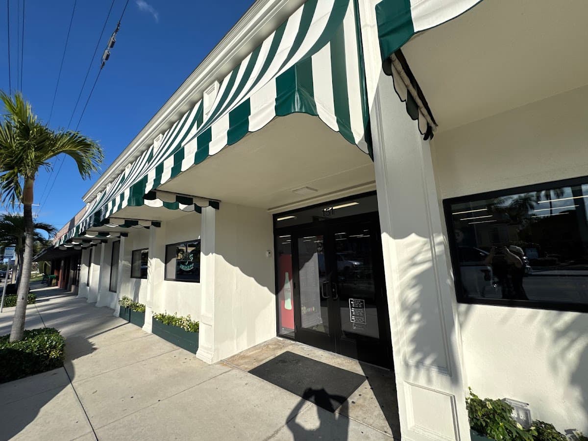 Green's Pharmacy — foto