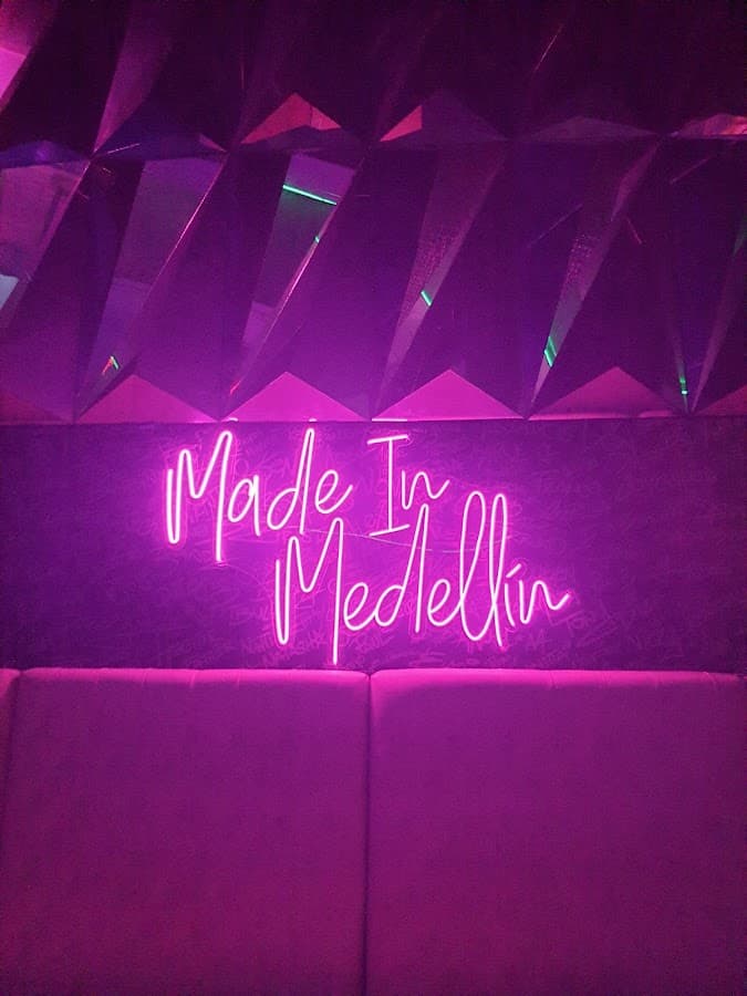 787 Club Medellín — foto