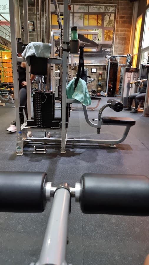 Gimnasio 398 — foto