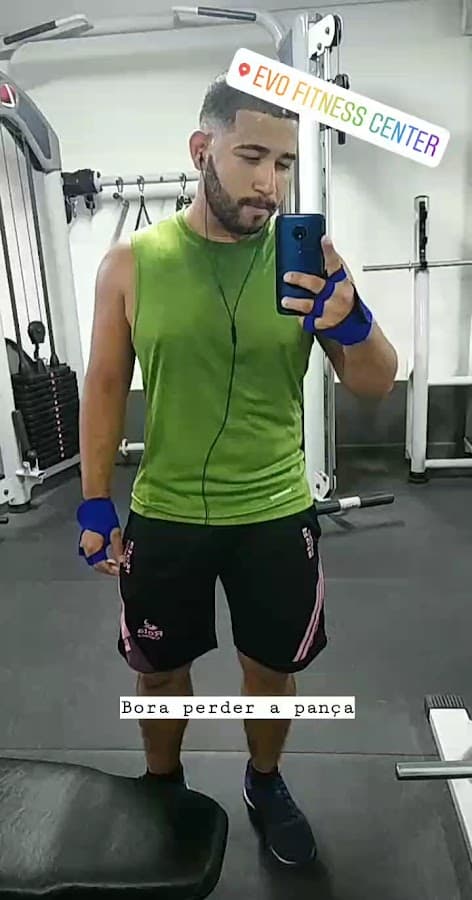 Academia ĒVO Fitness Center — foto