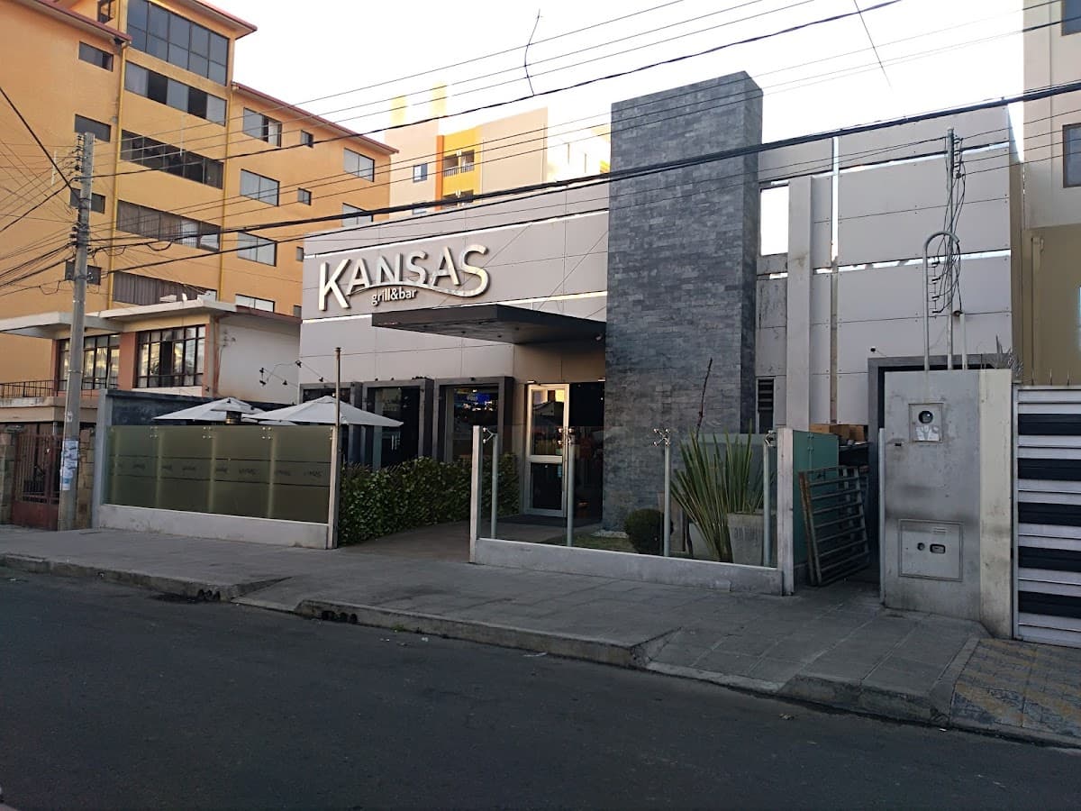 Kansas Grill & Bar