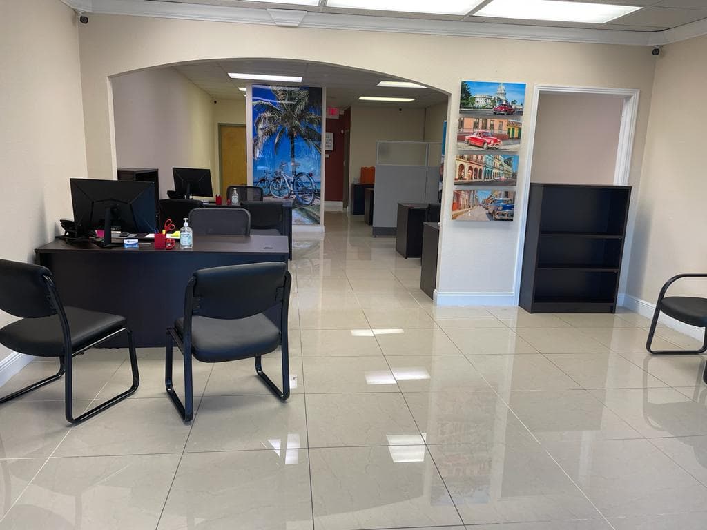 Yocuba Travel & Services Orlando — foto