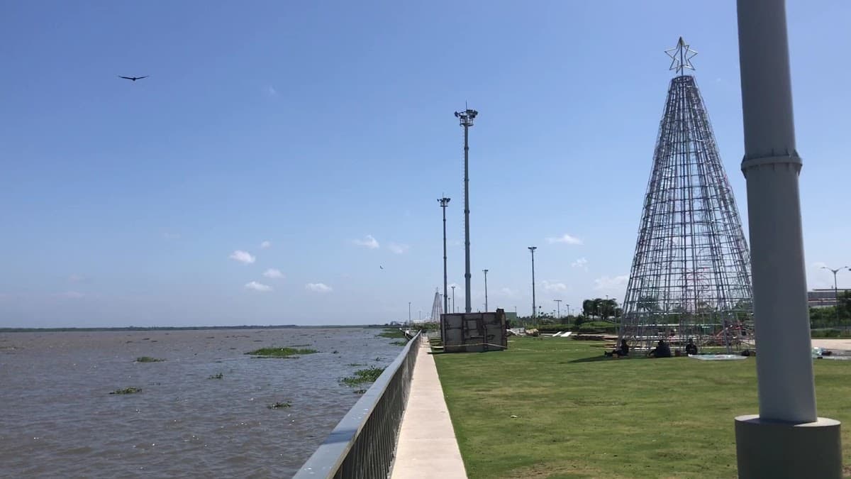 Malecón Turístico Río Magdalena Barranquilla — foto