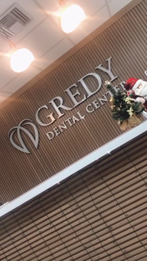 Gredy Dental Center Quito — foto