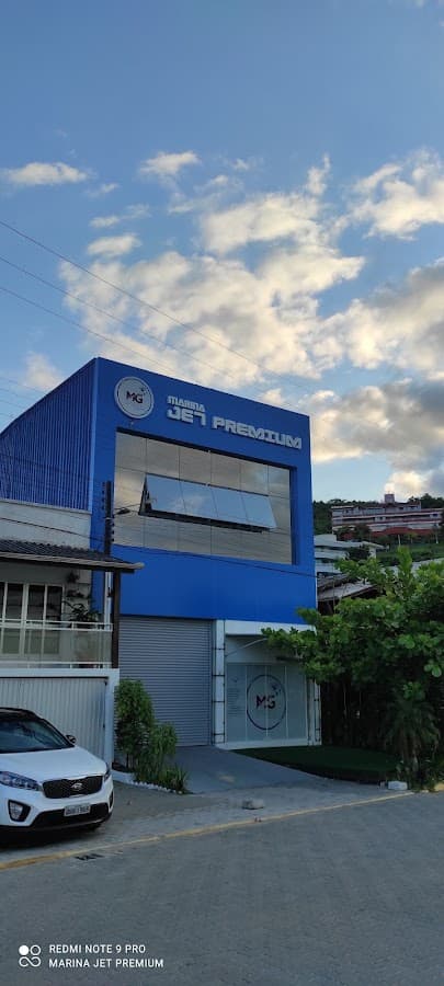 Marina Jet Premium — foto