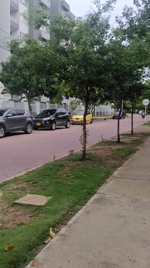 Conjunto Residencial Mirador del Parque — foto