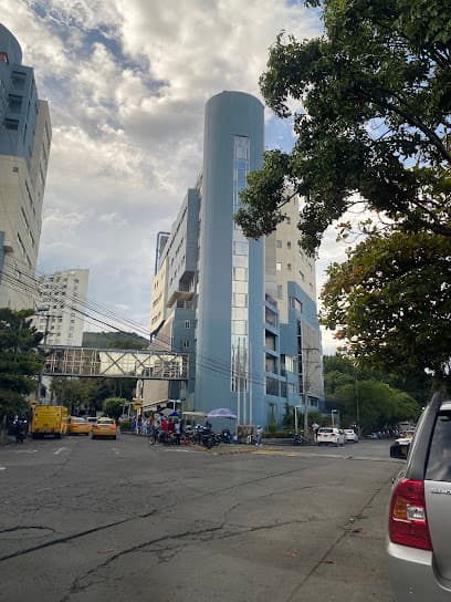 Clínica Imbanaco | Centro Médico Torre A — foto