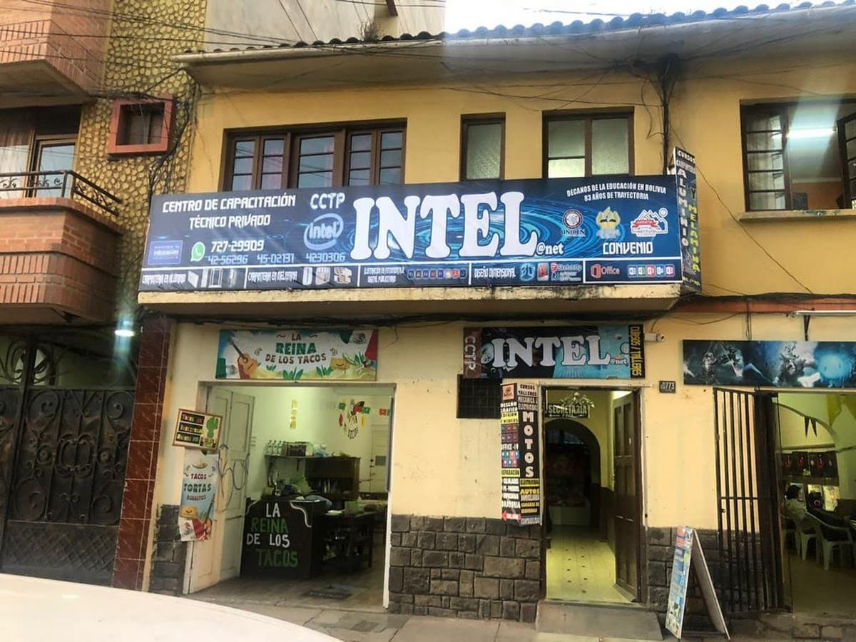 Instituto Rey de Reyes Cochabamba — foto
