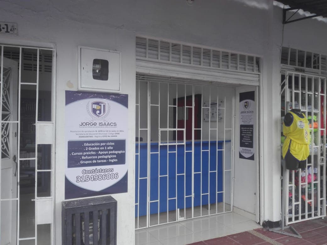 INSTITUTO JORGE ISAACS — foto