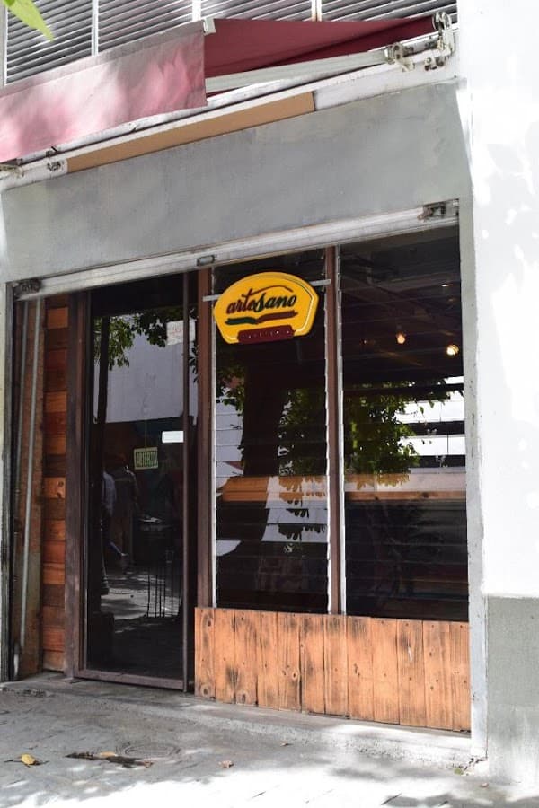 Artesano Cafetería