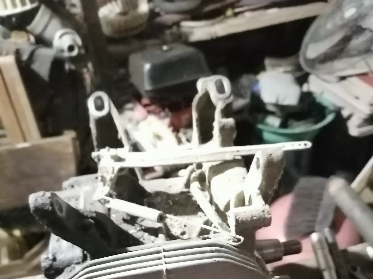 MECÁNICA AUTOMOTRIZ LEO — foto