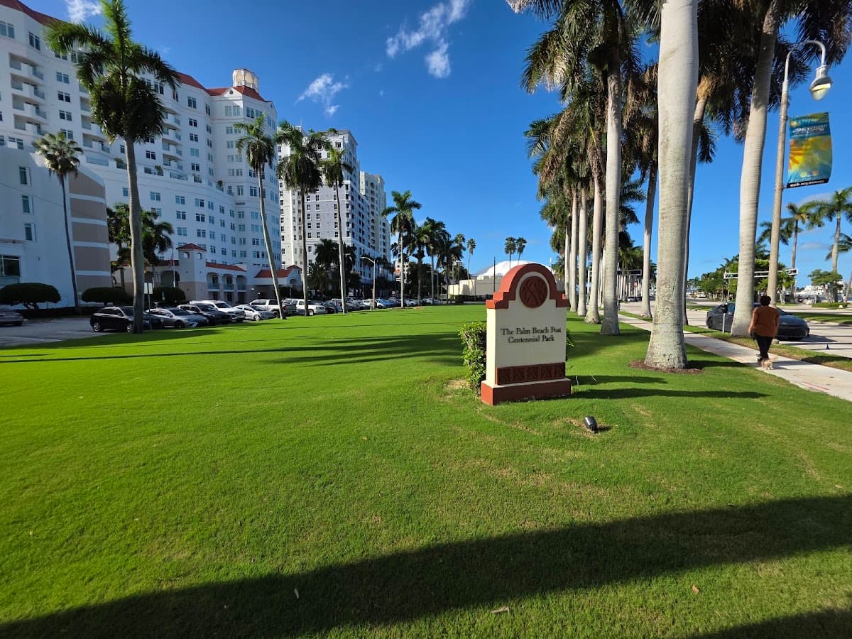 Post Park — foto