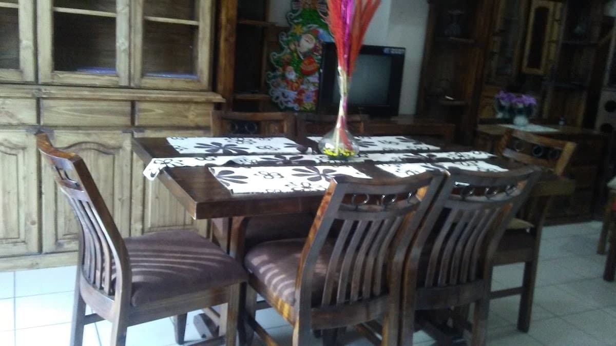 Muebles El Punto Rustico — foto