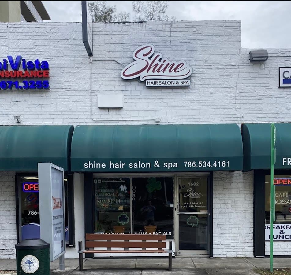 Shine hair salon and spa — foto