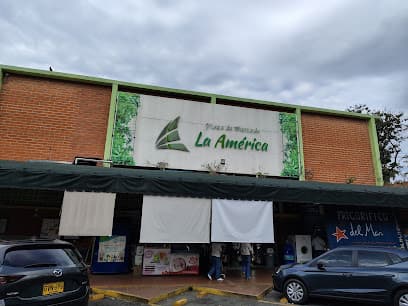 Plaza de Mercado La América — foto