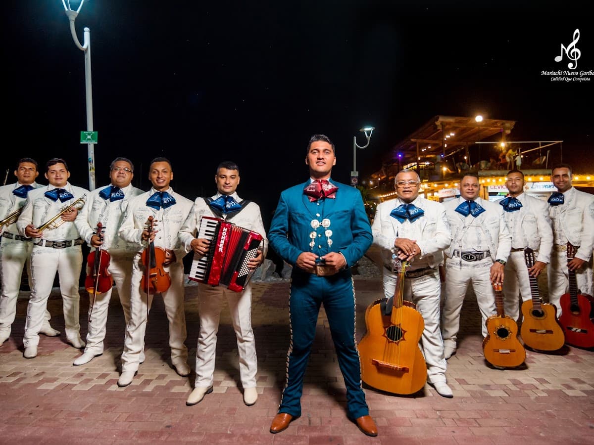 Amanecer tapatio mariachi santa marta — foto