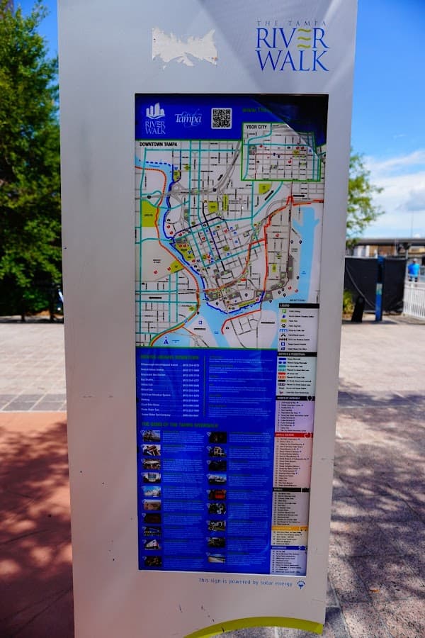 Tampa Riverwalk at Curtis Hixon Waterfront Park — foto