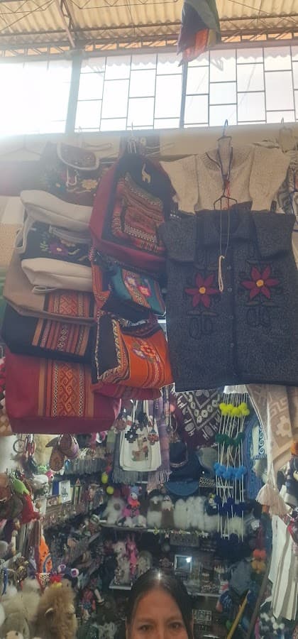 MERCADO ARTESANAL DE CUSCO PERÚ — foto