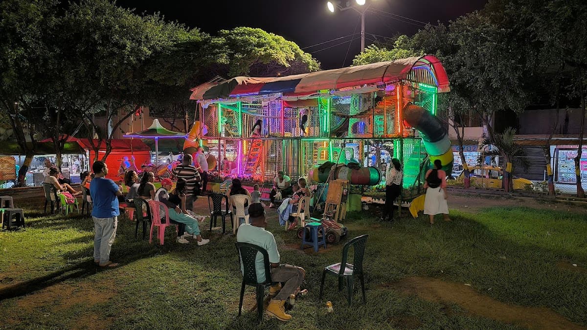Parque de Atracciones | DivertiKids | Entretenimiento Infantil — foto