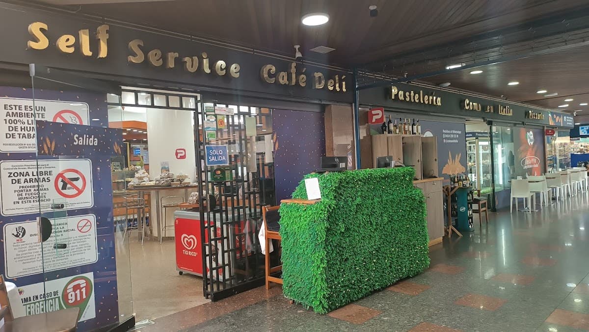 Como en Italia pastelería en las mercedes