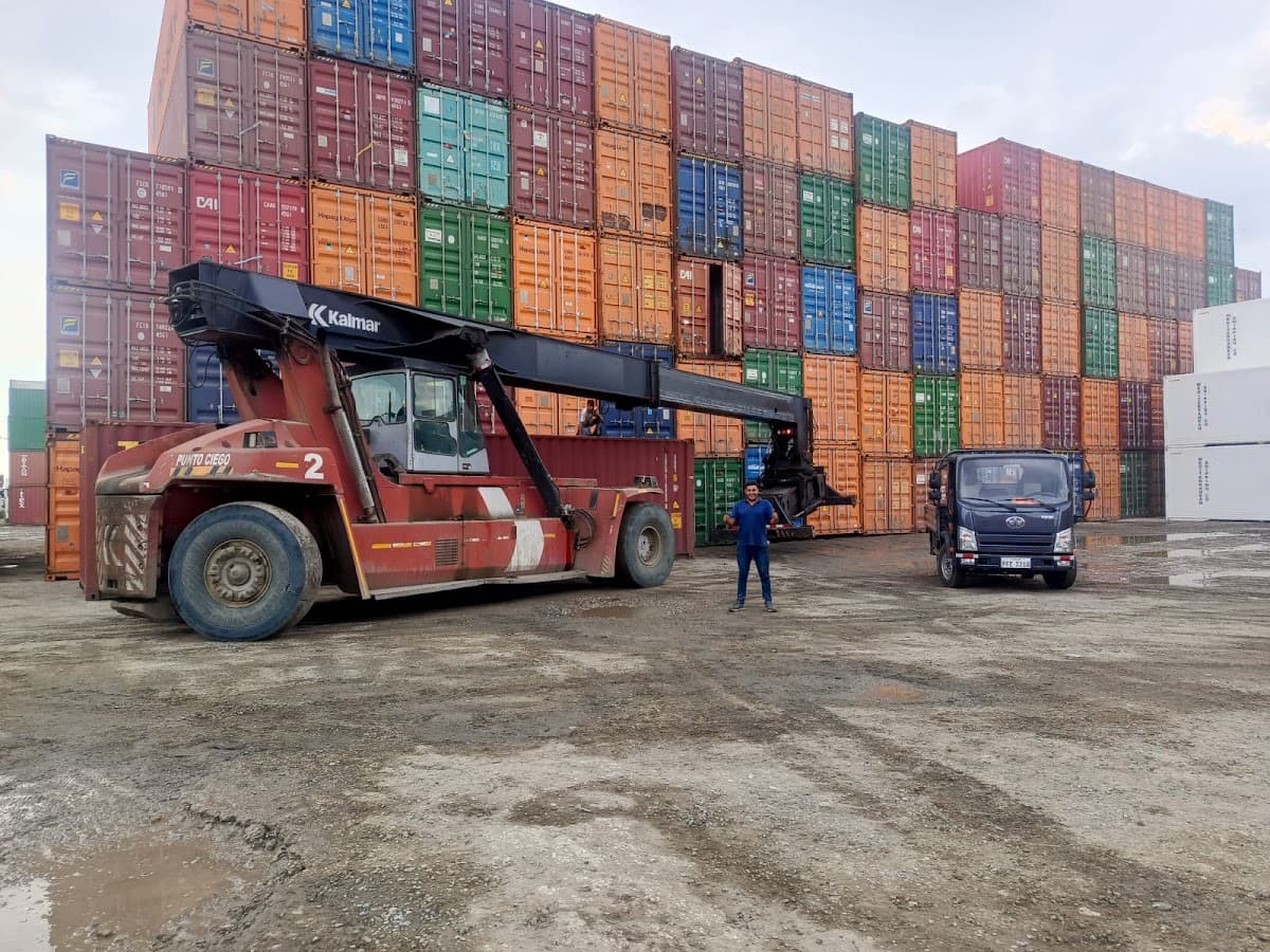 Transportador Operador Logístico — foto