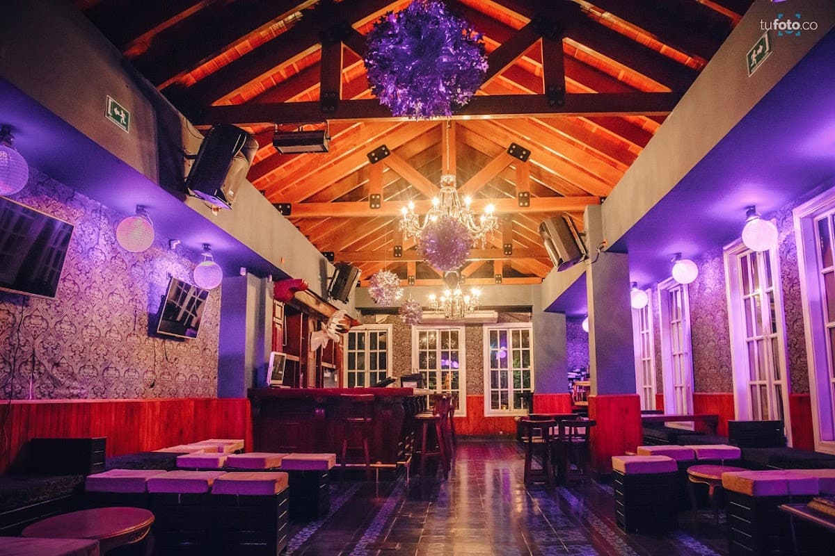 EL BURGUES PUB BAR RESTAURANTE