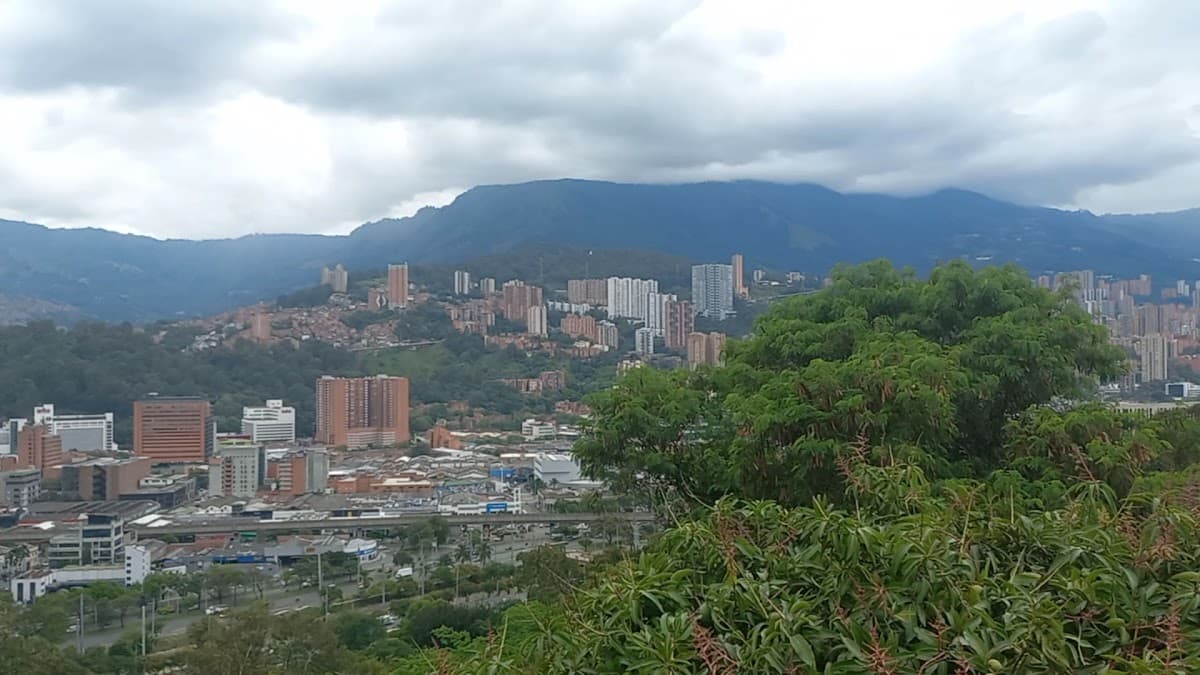 Parque de Las Esculturas - Cerro Nutibara — foto