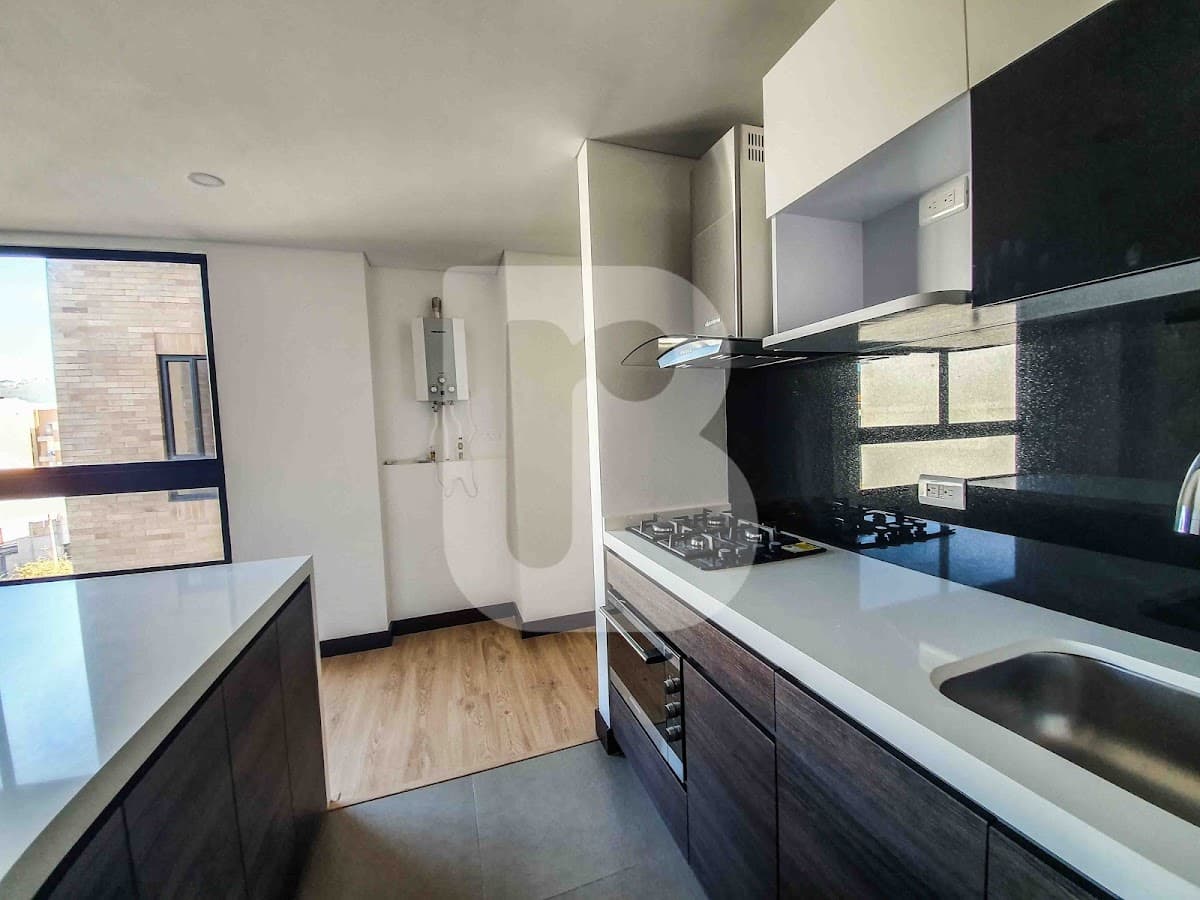 Inmobiliarias en Bogotá Norte B&R, las mejores inversiones Inmobiliarias, Finca Raíz — foto
