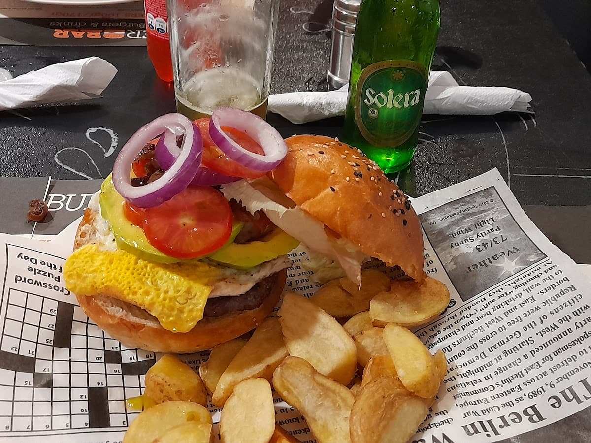 Burger Bar — foto