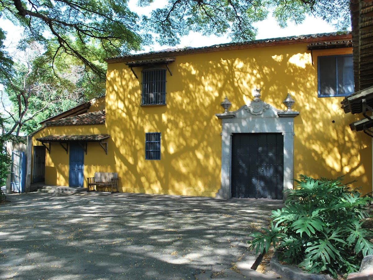 Hacienda La Vega (entrada principal) — foto