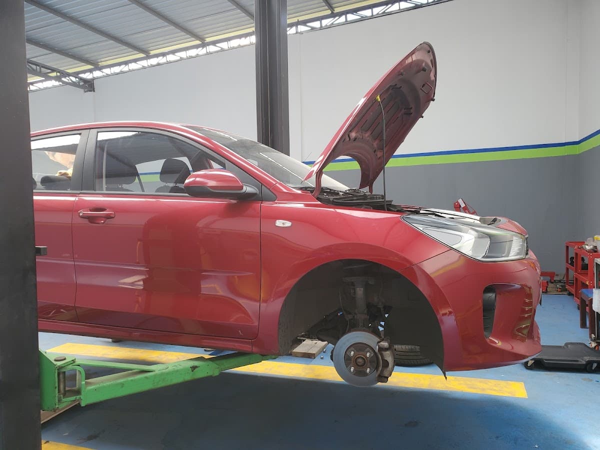 Taller Automotriz Monrroy — foto