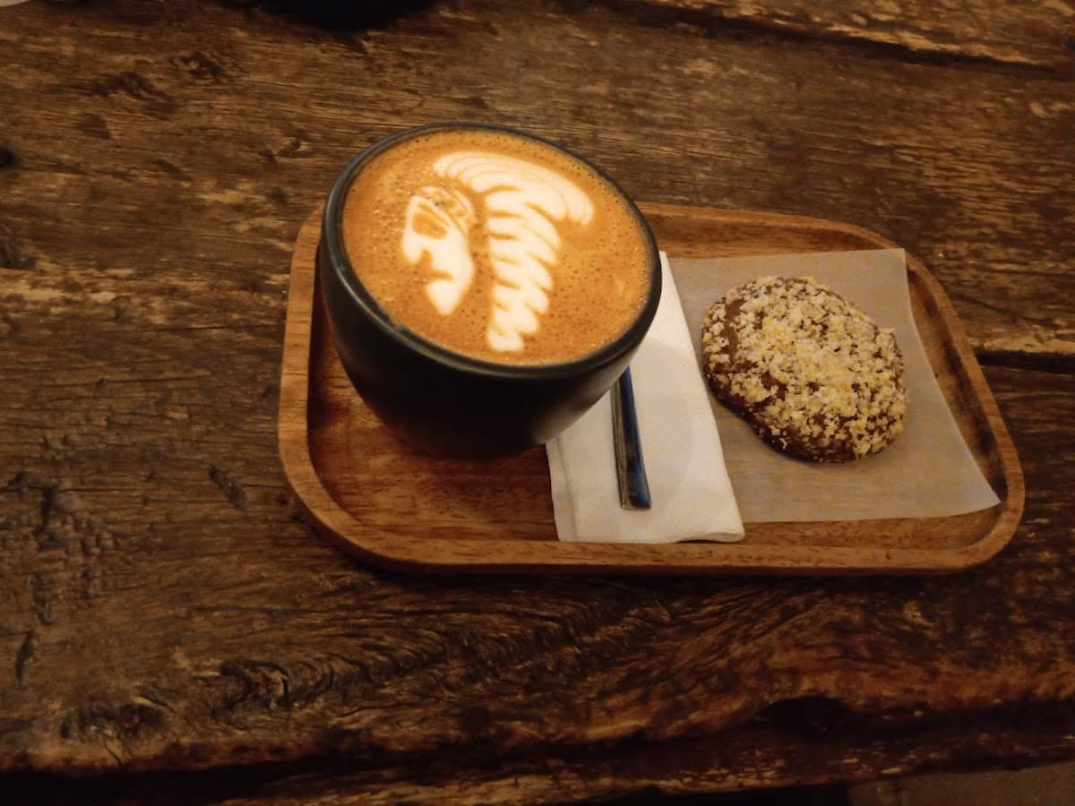 Three Monkeys Coffee Cusco — foto