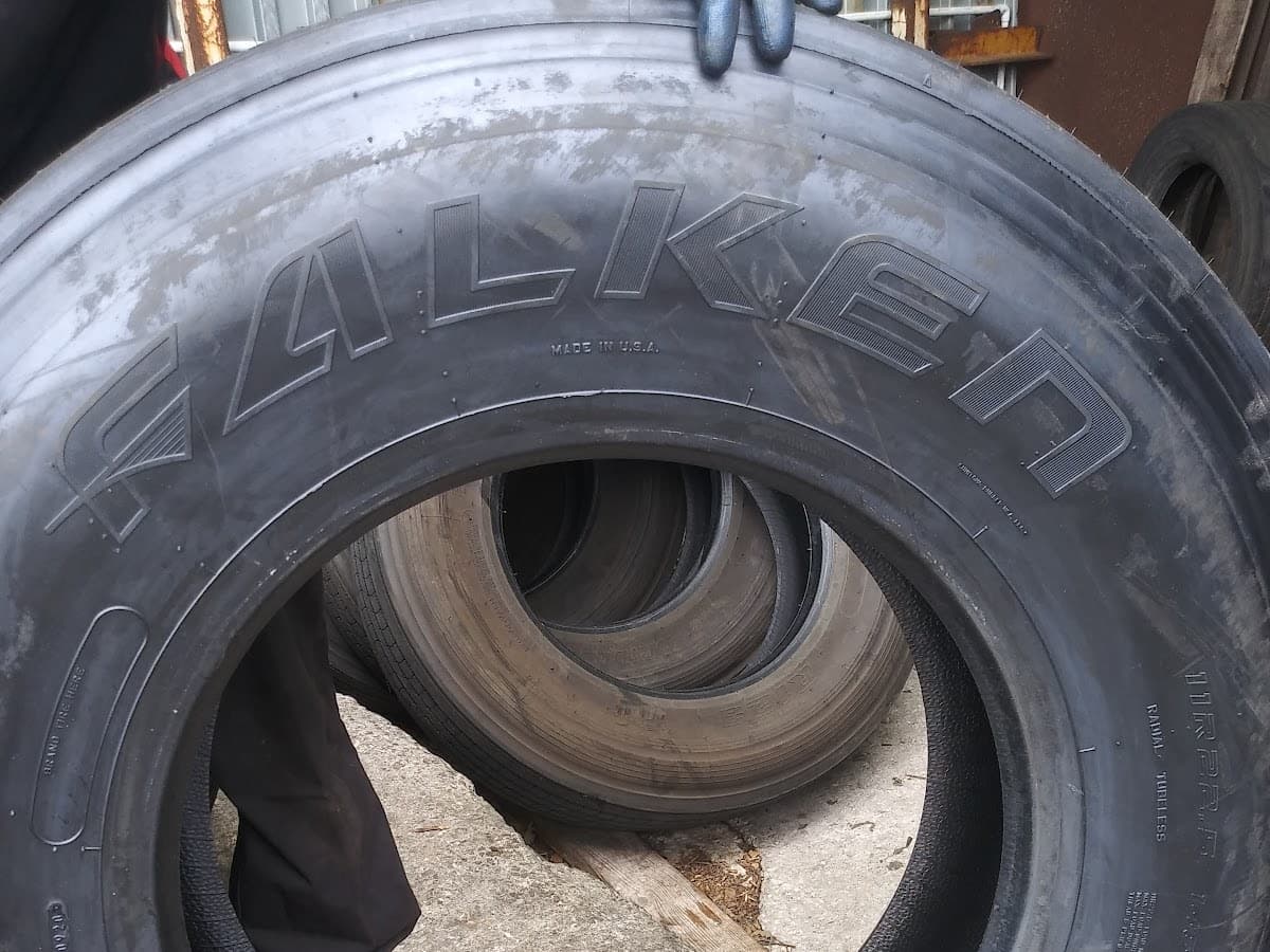 Taller de reparación de camión