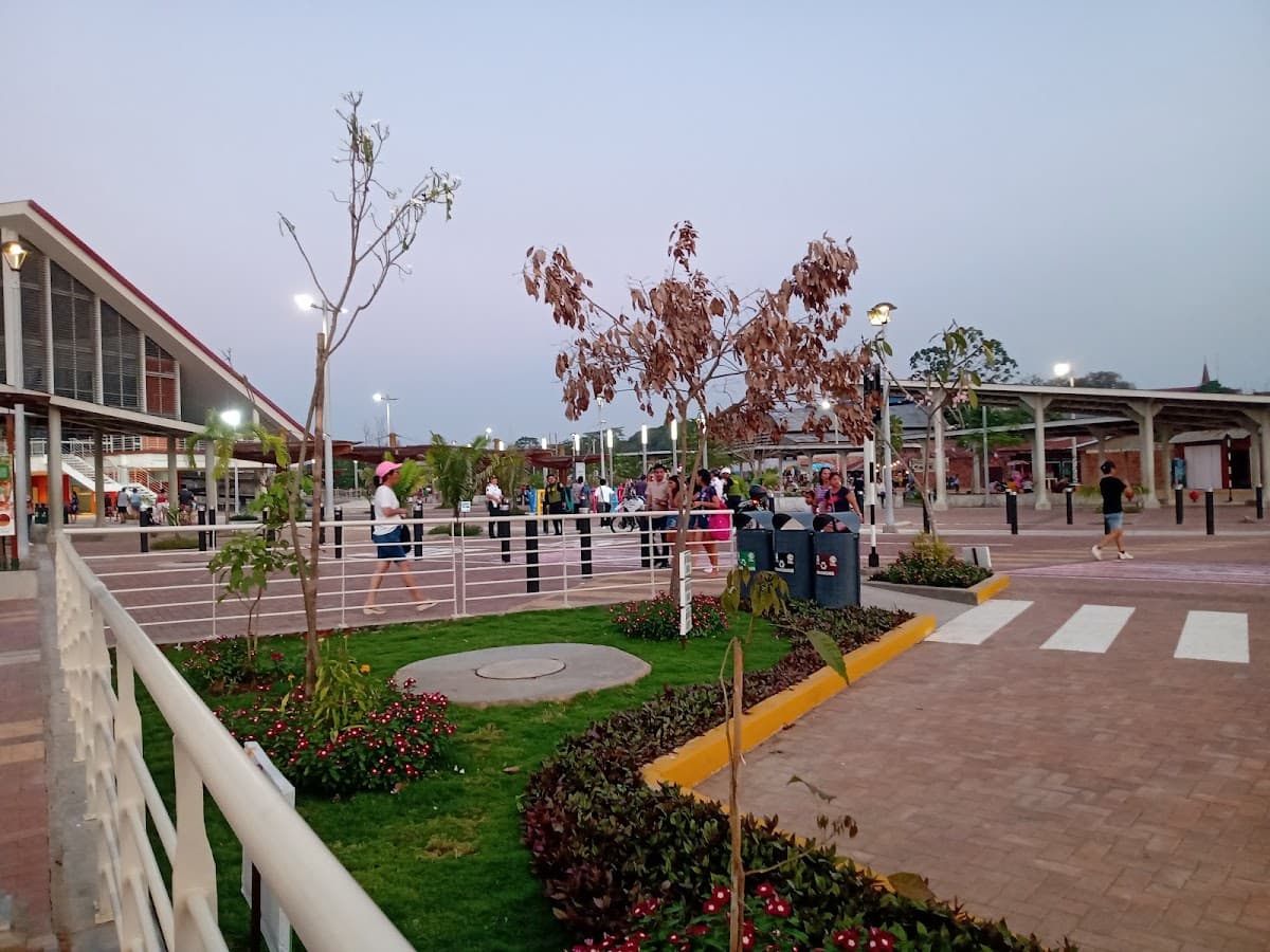 Malecón turístico de Yarinacocha — foto