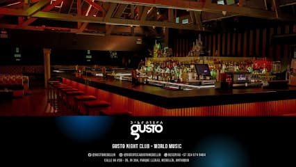 Gusto Night Club — foto