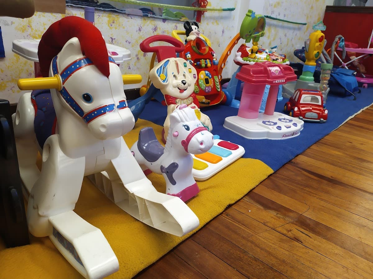 CENTRO INFANTIL "CARRUSEL" — foto