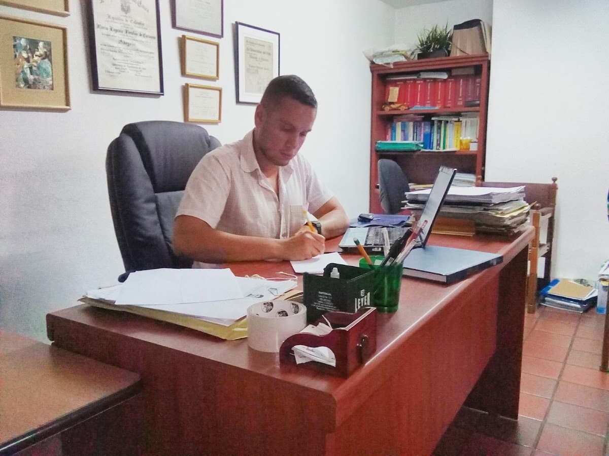 Fuerza y Gestión Legal — foto