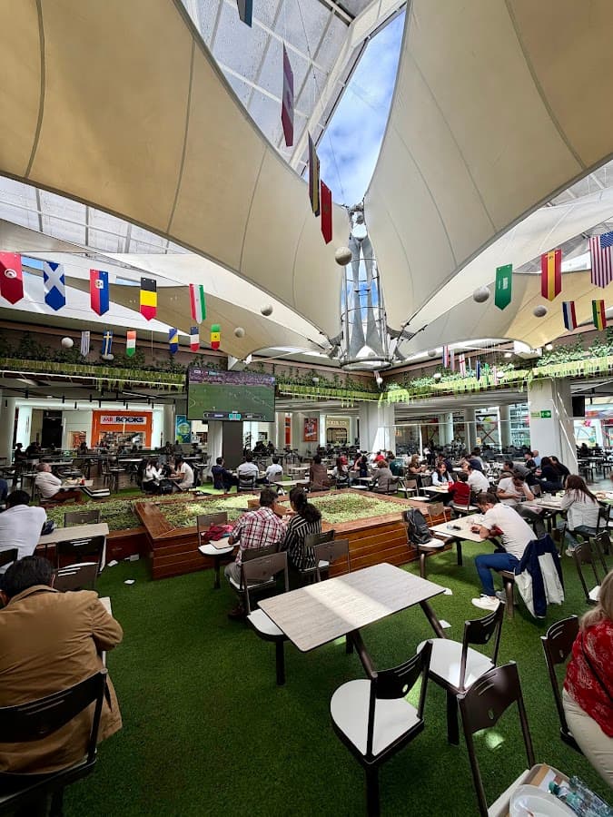 Mall El Jardín — foto