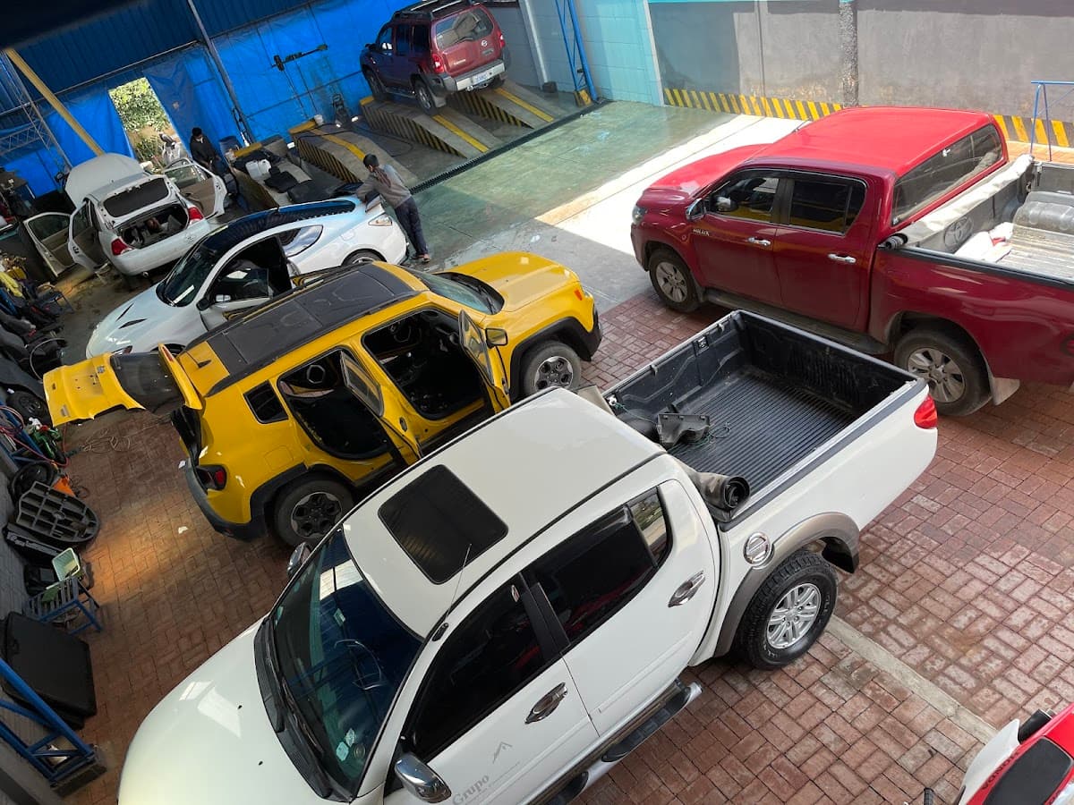 Nados Car Wash & Detailing — foto