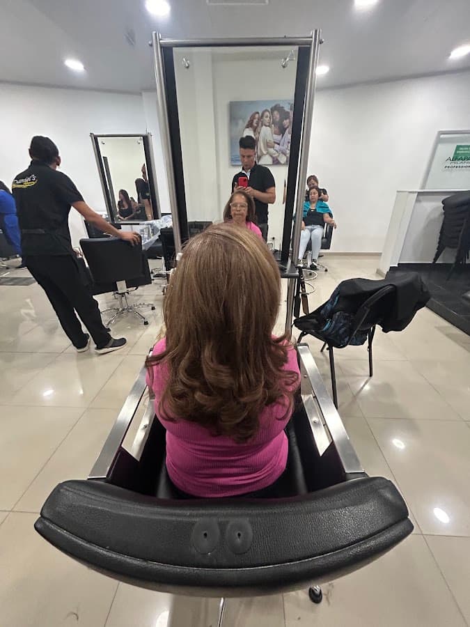 Daniels Peluqueros — foto