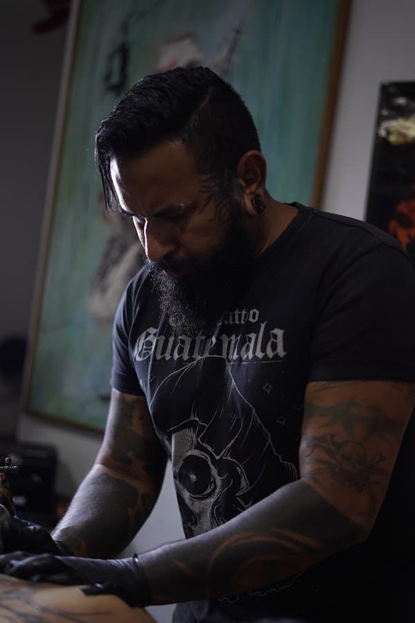 Máximo Heredia | Tatuador en Caracas 🐆 Folklore Venezolano • Neo Japonés • Neo Trad
