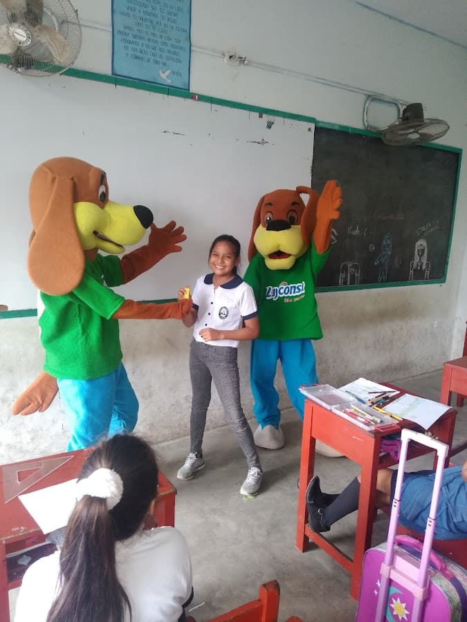 Colegio Albert Einstein Pucallpa — foto