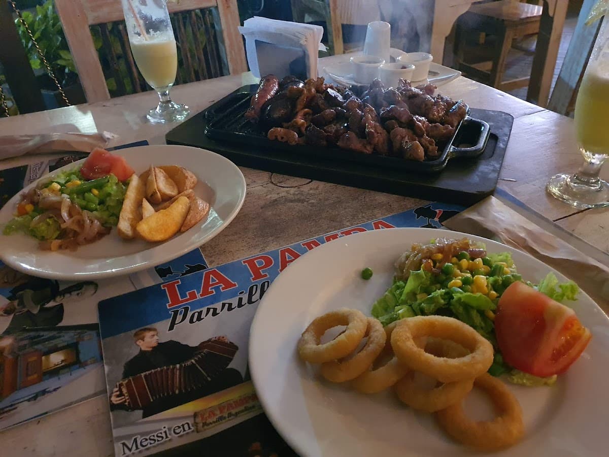 La Pampa Parrilla Argentina (Las Palmas) Restaurantes Medellin - Musica en Vivo — foto